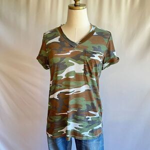 Anthropologie TLA Camouflage Women’s Cotton & Modal Tee - NWT-Size M